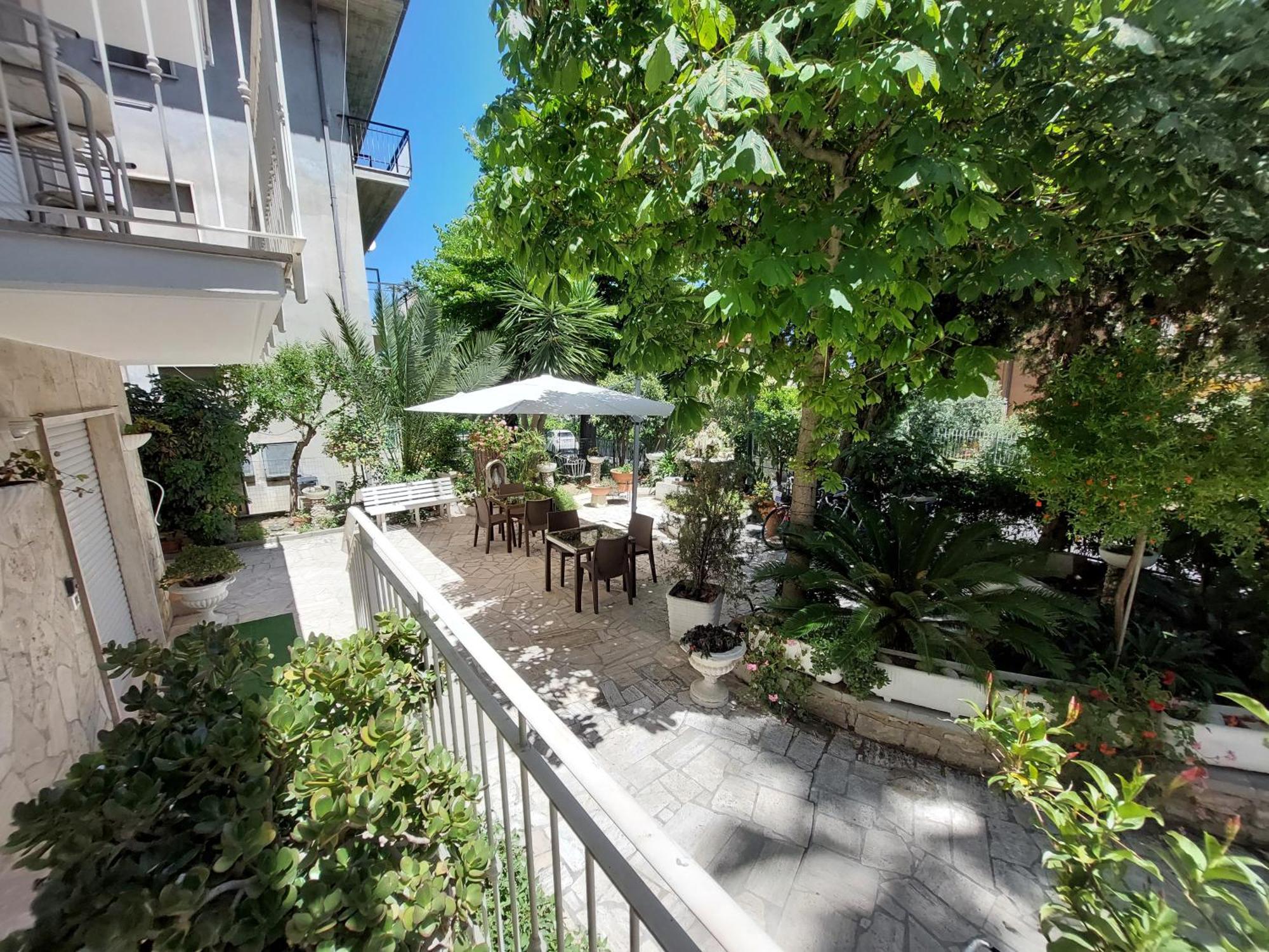 B&B La Fontanella San Benedetto del Tronto Buitenkant foto