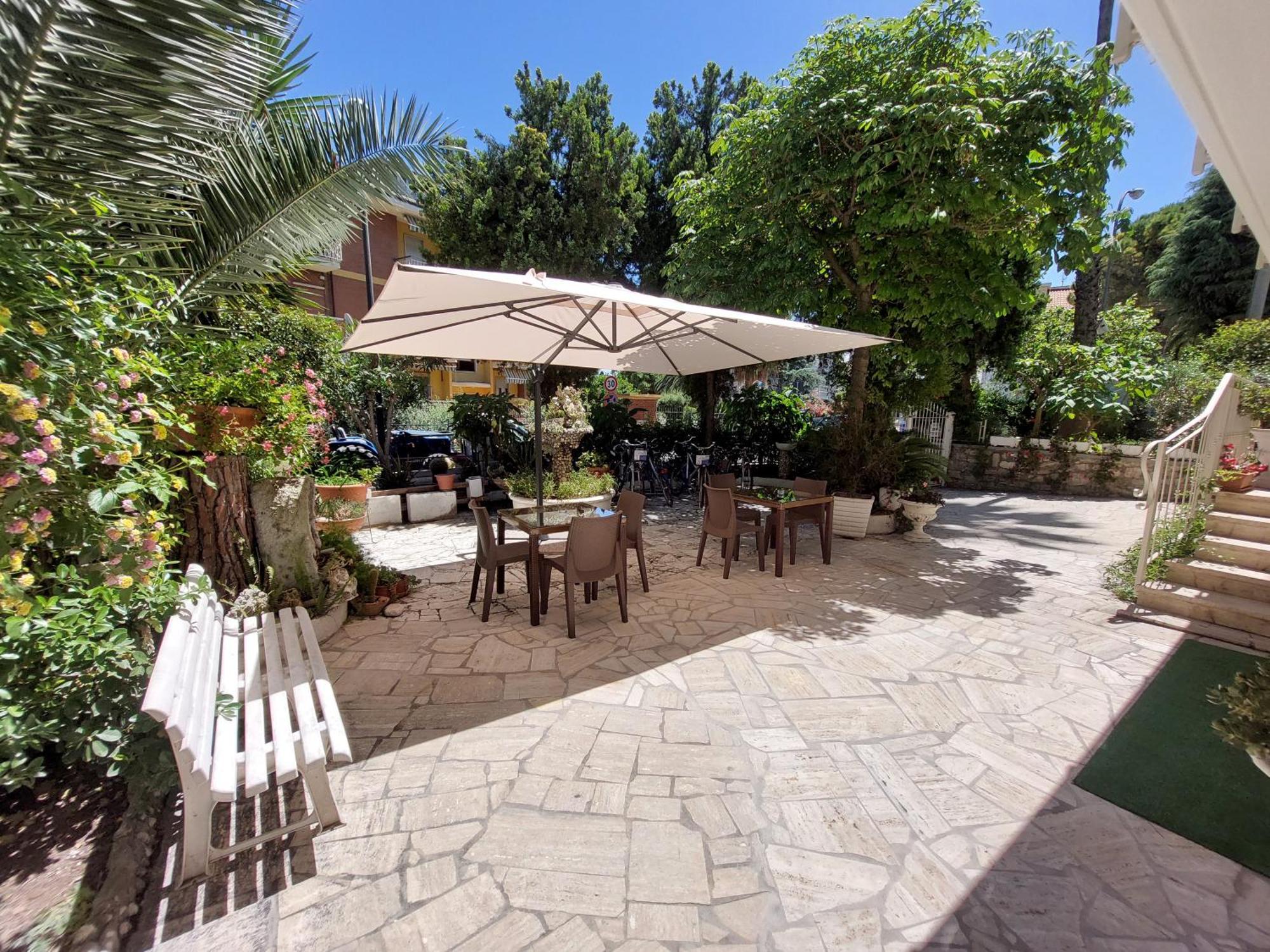 B&B La Fontanella San Benedetto del Tronto Buitenkant foto